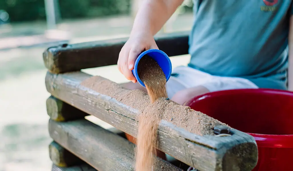 pouring sand