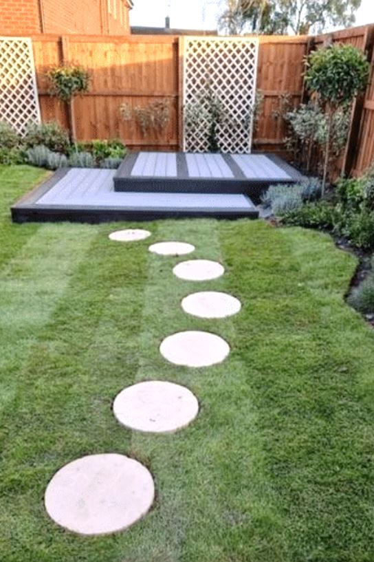 Hybrid Grass Garden Path with stepping stones