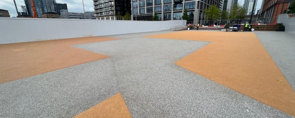 Corkeen surfacing design in urban area (Canary Wharf)