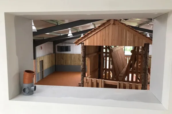 Indoor Wet Pour installation at Umberslade Farm Park
