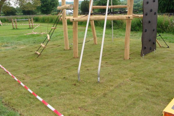 Turf installation layer in SmartPlay installation