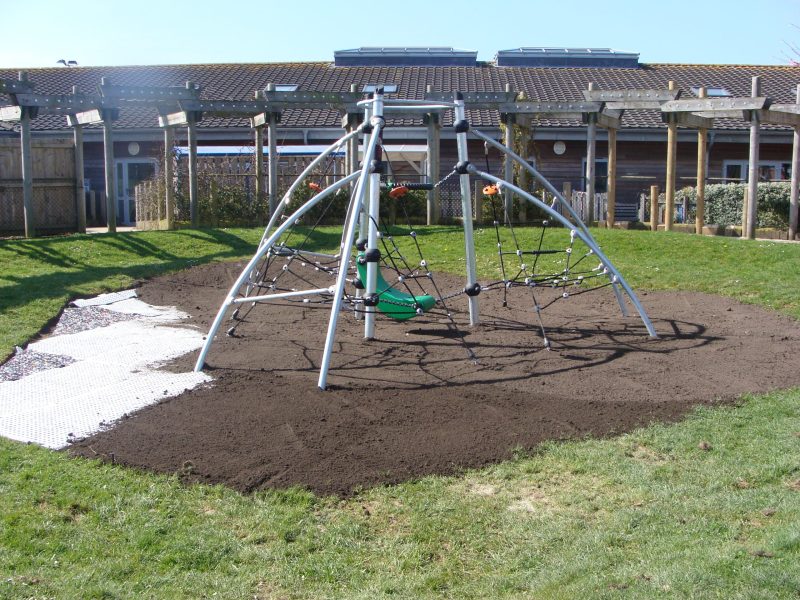 SmartPlay installation soil layer underneath climbing frame